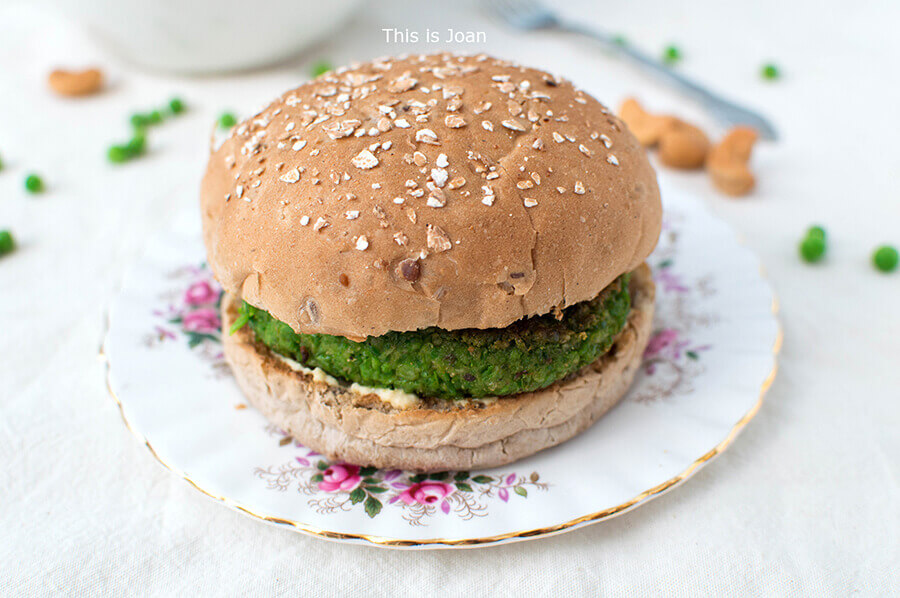 Vegan doperwtenburgers