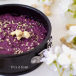 No bake vegan cheesecake met blauwe bessen