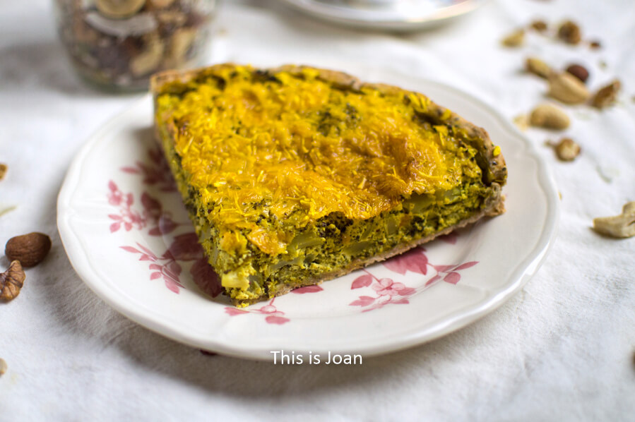 Vegan broccoli quiche